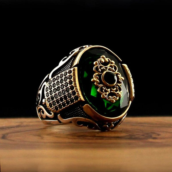 Bague Fantaisie Style Tibétain Zircons Verts - Alliage - Neuf Sans Emballage