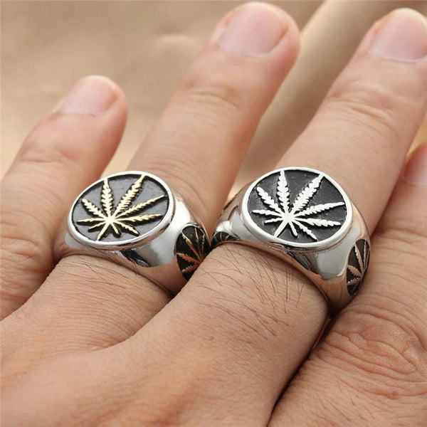 Bague élégante en or jaune 10 carats avec feuille de marijuana, 4.25, QRCH575Y-10k-4.25 Bague élégante en or jaune 10 carats avec feuille de marijuana, 4.25, QRCH575Y-10k-4.25