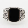 Bague Chevalière Onyx Fleur