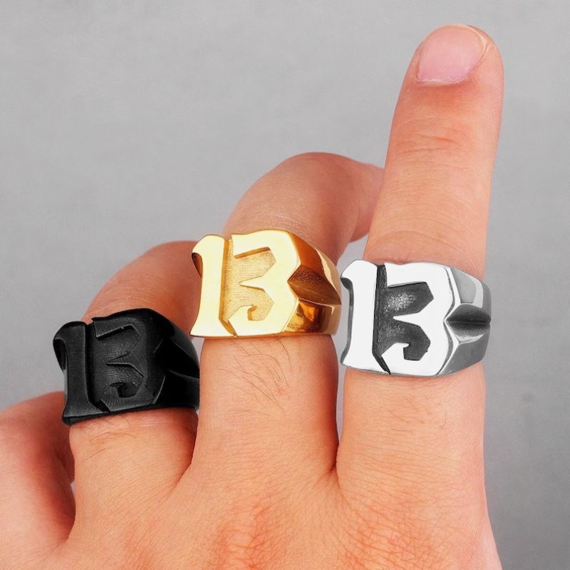 Bague Avec Le Nombre 13 Chevali re Prestige