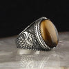 Bague Avec Pierre Œil de Tigre Ovale