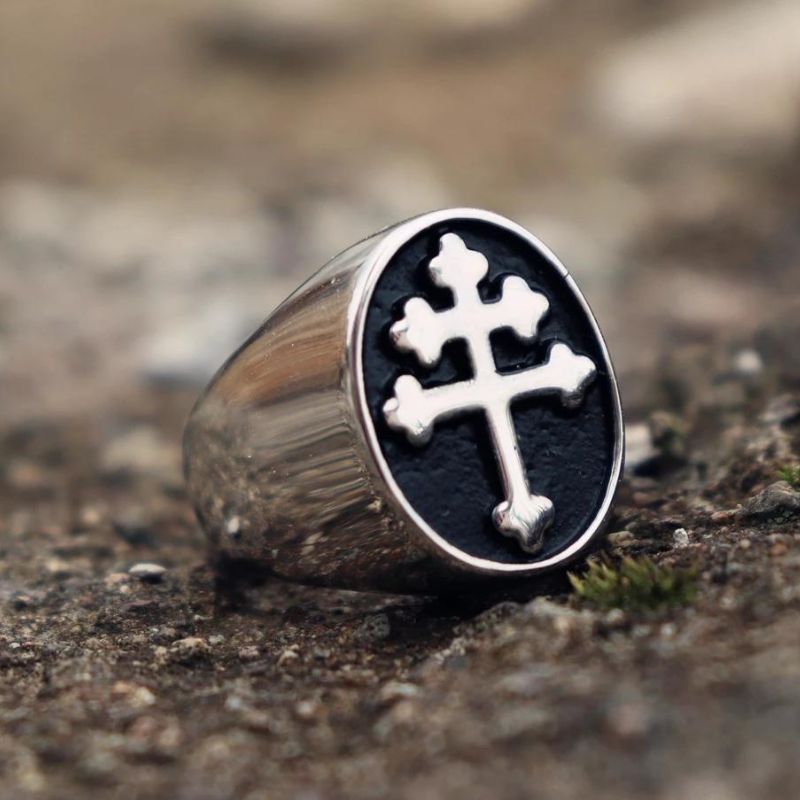 Chevalière Minimaliste avec Croix de Jérusalem - Chevalière Royale Chevalière Minimaliste avec Croix de Jérusalem - Chevalière Royale